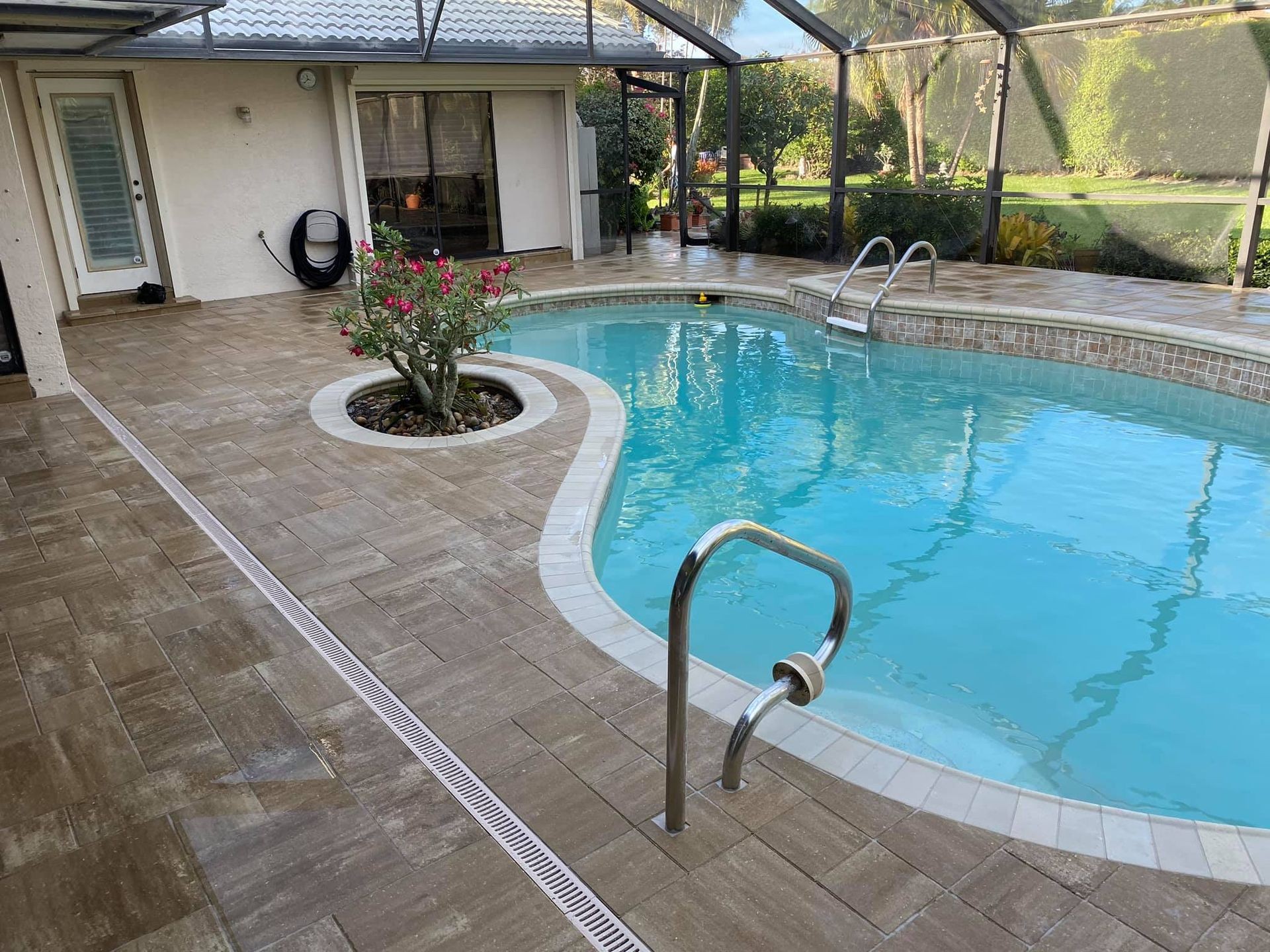 Pool Coping, Porcelain-Travertine